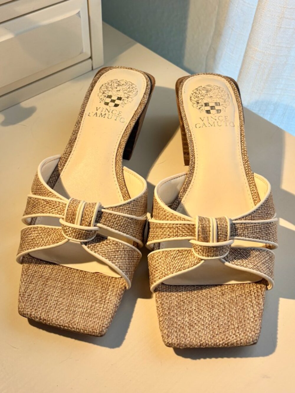 Vince Camuto Woven Raffia Block Heel Mules – Neutral Tan – Size 6.5